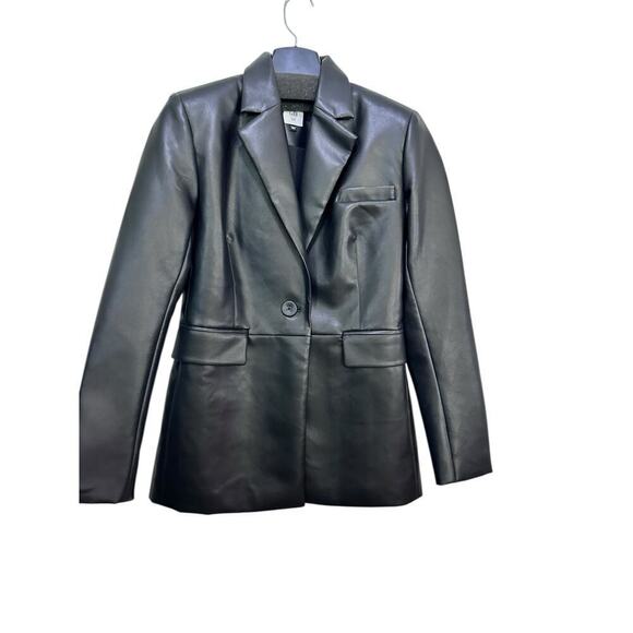 CAbi #4495 Women's Black James Faux Leather Blazer Jacket Size Medium - Picture 3 of 8